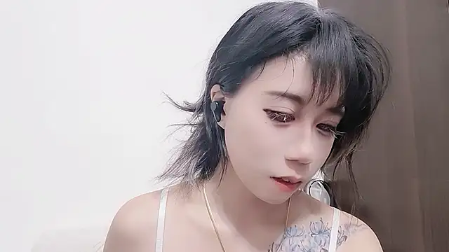 Fine-sand Adlı Modelin Canlı XXX Sohbeti