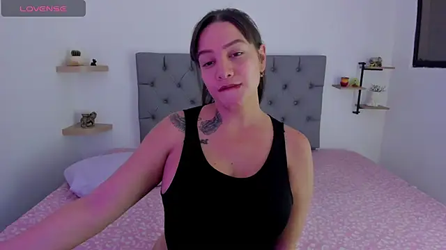 Saraarouusee Live XXX-chat