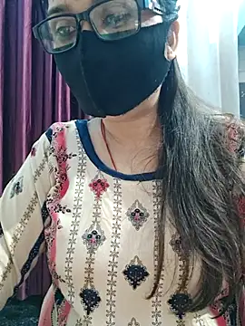 Czat XXX na żywo – Aishwaryaa_69