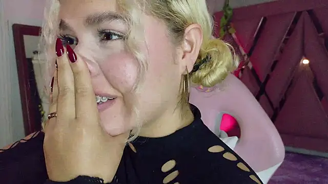 Chat XXX en directo de Haelycute