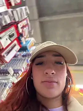 ariiel_ 即時 XXX 聊天