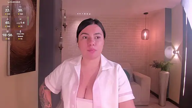 XXX chat uživo modela MilaVelvet_