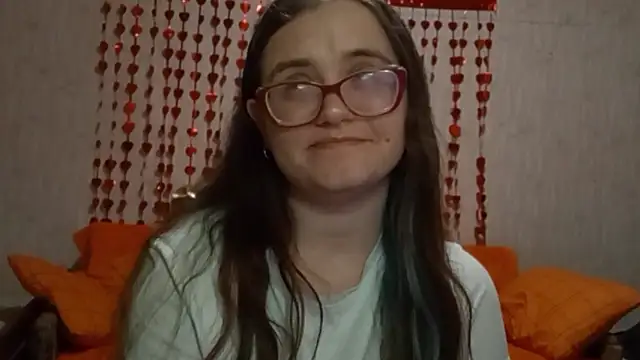 MiyabeeeのライブXXXチャット