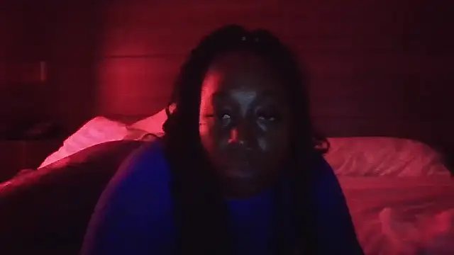 CherryBlack Show in webcam