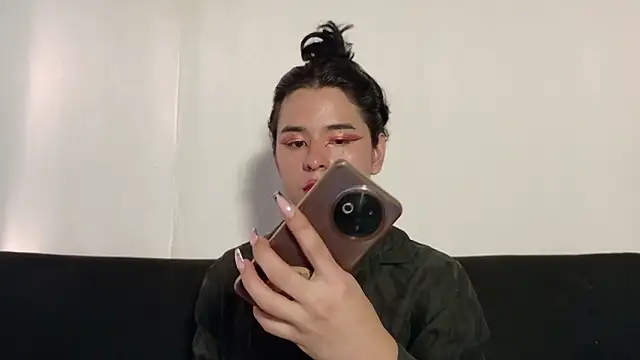 Chatroom XXX en direct de Angel-umbra