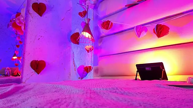 Evangelyne_1 即時 XXX 聊天