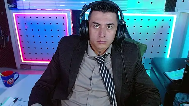 Chat XXX en directo de Godofcumxxx