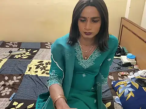 LuvLayla Live XXX Chat