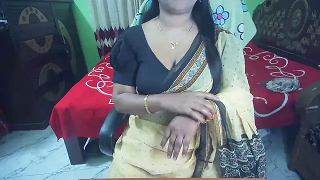 BengaliQueenStar 即時 XXX 聊天