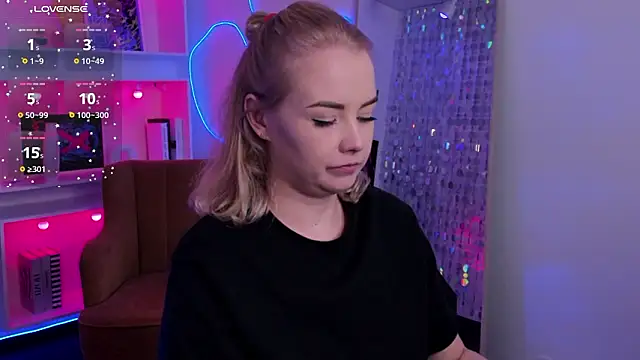 دردشة StephanieSweety الجنسية المباشرة