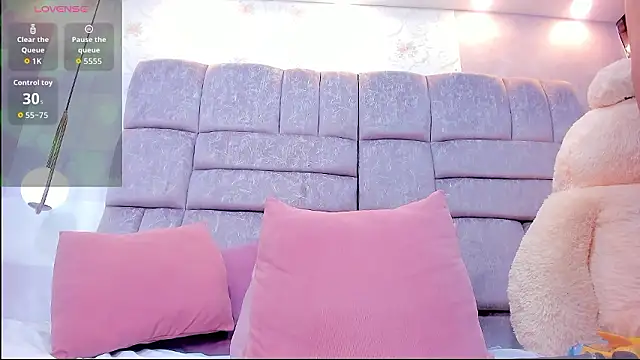 melaniee_jones – Naživo XXX chat