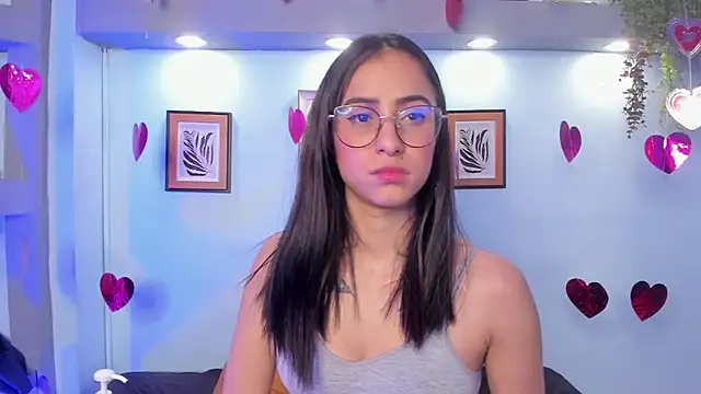 Alana_Martinez_ লাইভ XXX চ্যাট