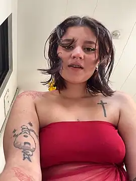 keomi-3 Chat XXX in diretta