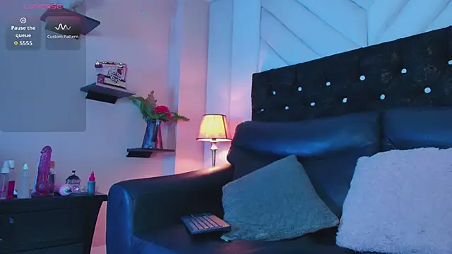 Scaarlett_prince 现场XXX聊天