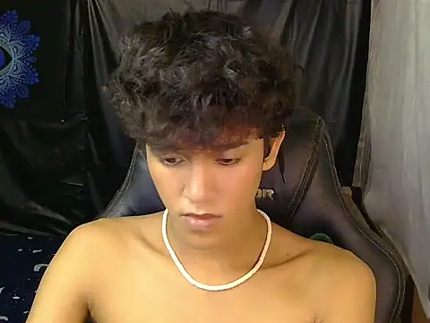 hugekenbigcockn Webbikameraesitys