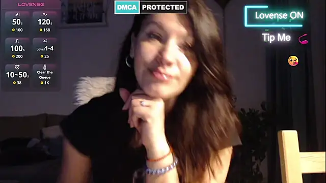 دردشة Sensual-Adeline الجنسية المباشرة