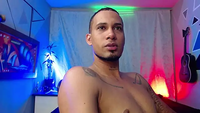 MagnusFrostのライブXXXチャット