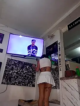 Lunita_5 Live XXX-chat