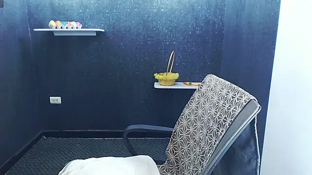 Kerverr_ Adlı Modelin Canlı XXX Sohbeti