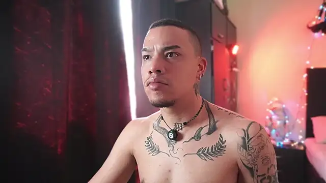 AlphaMasterXxxのライブXXXチャット