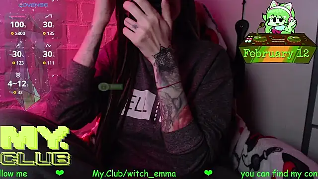 Witch_Emma Adlı Modelin Canlı XXX Sohbeti