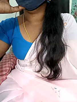 Tamil-hotwife Show Webcam