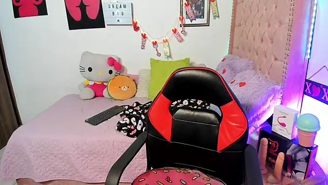 LillyCandy: онлайн-секс-чат