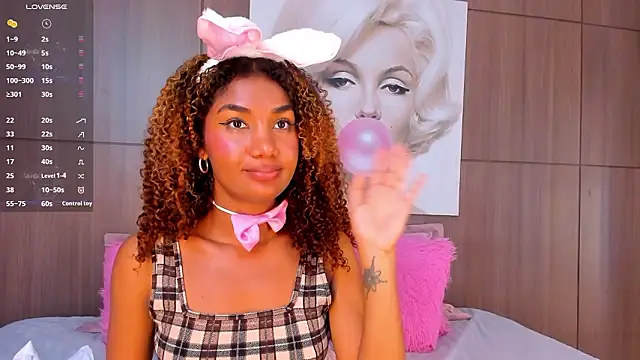 Chat XXX Live ImaniOkoye