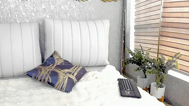 Chat XXX Live EmmaFerrary