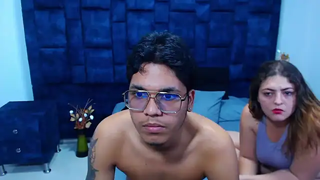 Chat +18 de Hilary_David ao vivo