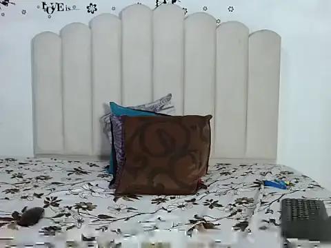 Czat XXX na żywo – AdaraTastty