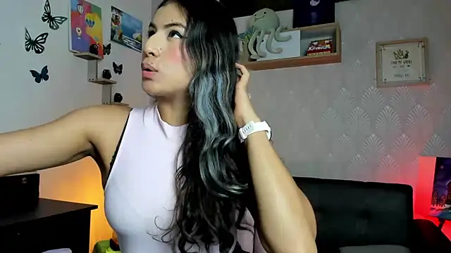 Онлайн чат XXX Alaia_Love77