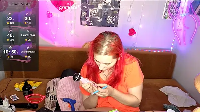 RachelPirce Adlı Modelin Canlı XXX Sohbeti