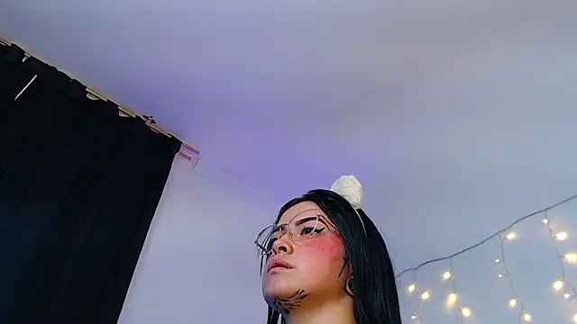 Isa_Maiden1 লাইভ XXX চ্যাট