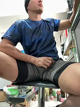 Paul22cm-のウェブカメラショー