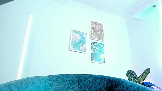 canelleGarcesn Live XXX chat