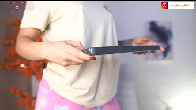 VictoriaHiilln Live XXX chat