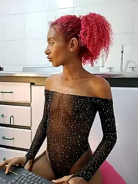 isaabellaa__ élő XXX-chatje