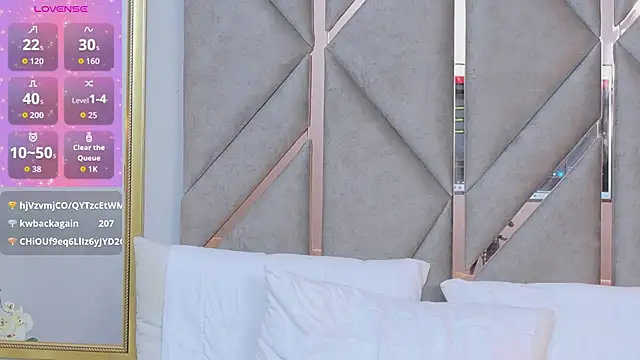 Sally-Noa: онлайн-секс-чат