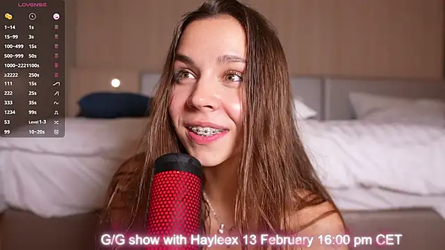 Monika__youthful 即時 XXX 聊天