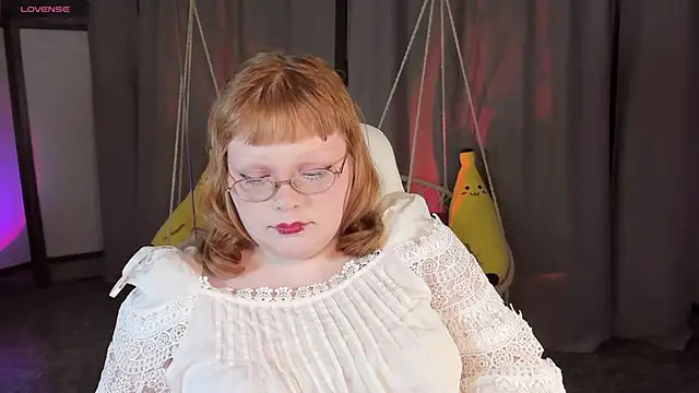 แชท XXX สดของ LottieReed