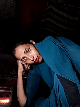 Pinki_thakur_1 – Kamerová šou