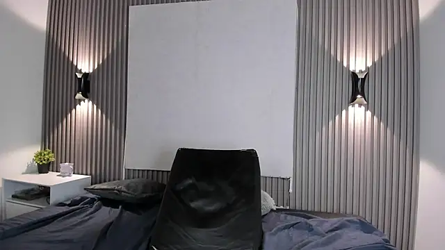 Zafiiraa Chat XXX in diretta