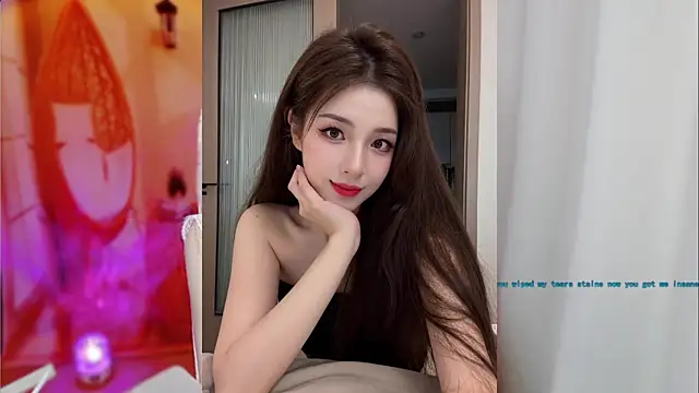 XXX chat uživo modela zizi-a