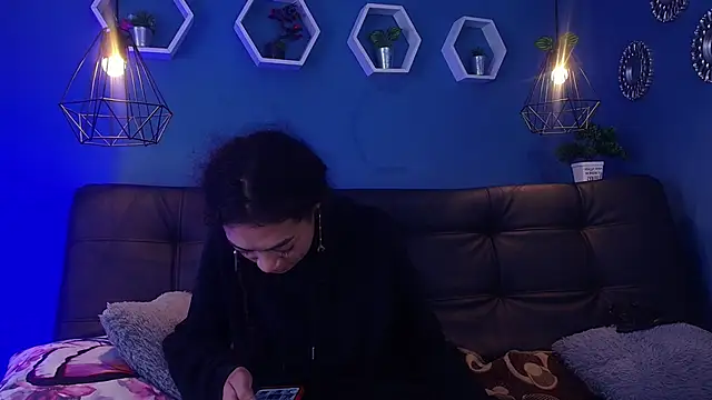 Aurora_ath Obrolan Langsung XXX