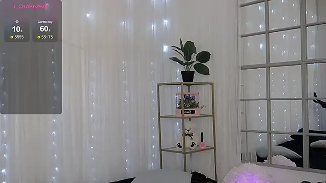 SarahRaynex 现场XXX聊天