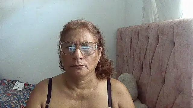 Czat XXX na żywo – charrysexy1