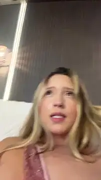 MiaPetit_ Live XXX-Chat