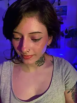 Chat XXX ao vivo de LiliJones_