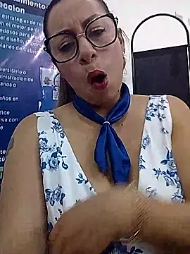 Katalina_S3xy Show Webcam